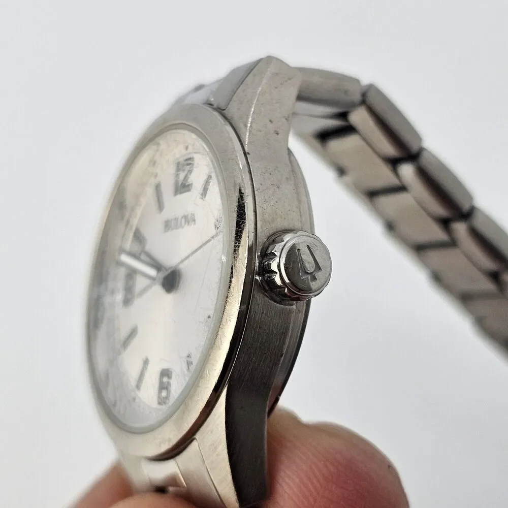 Bulova Women's Watch 28MM Gray Dial Bracelet‎ Band 7.5